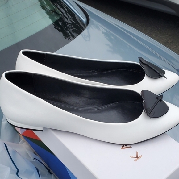 Katy Perry Heart shoes 9.5 NIB - Picture 1 of 4